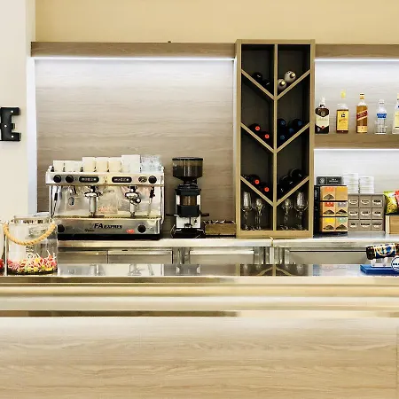 Hotell Carbonell Llança