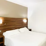 Hotel Carbonell 2*