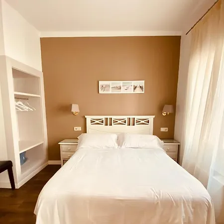 Carbonell Hotel 2*